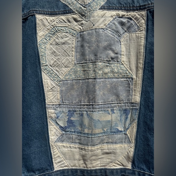 Upcycled Denim Jacket with Quilted Pitcher Appliqué Size SM - Picture 9 of 13